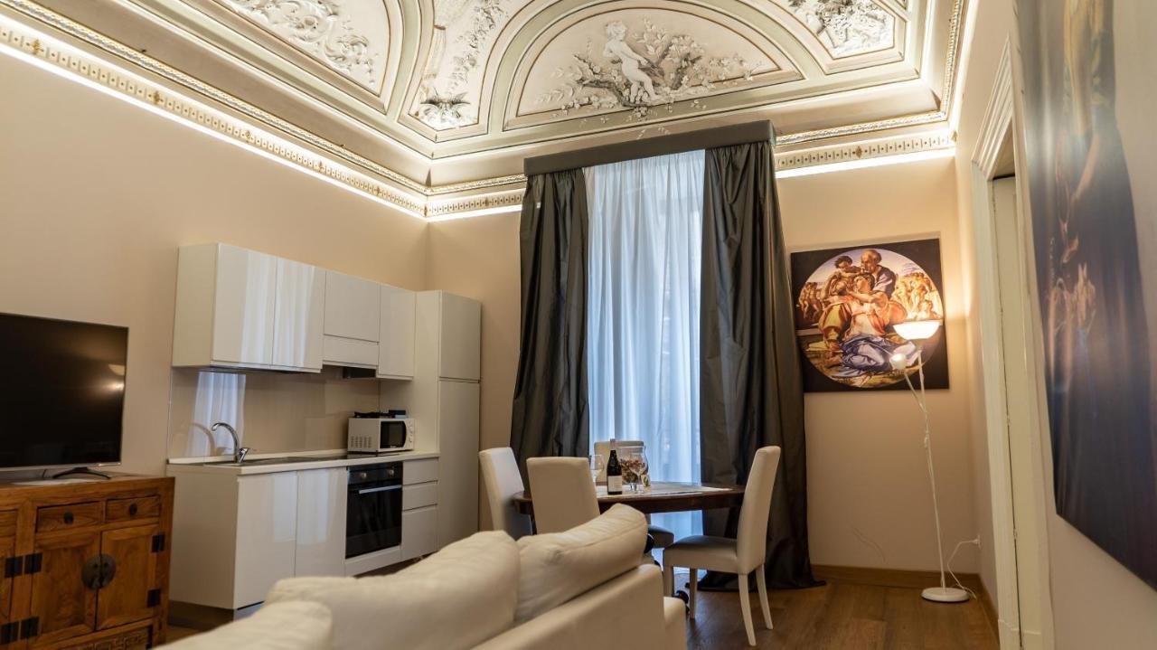 Duca Di Sarro Le Suites Catane Extérieur photo