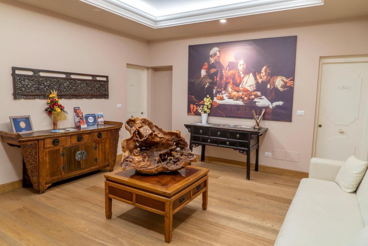 Duca Di Sarro Le Suites Catane Extérieur photo